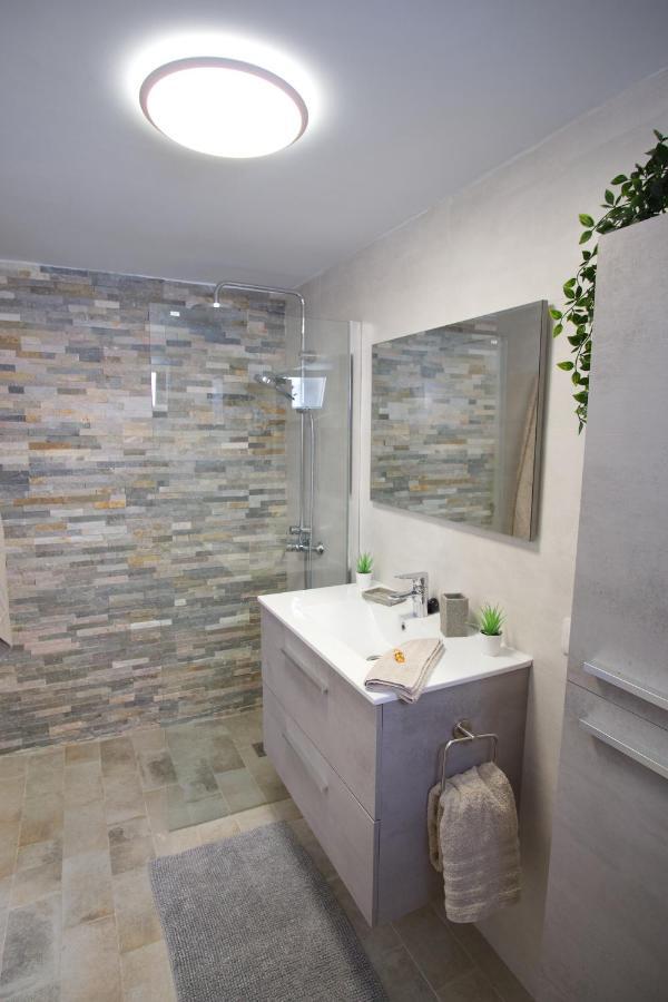פוארטו דל כרמן Apartment Portonovo La Paloma Amazing Sea View & Swimming Pool-Good Wifi -Free Ac- Private Parking מראה חיצוני תמונה